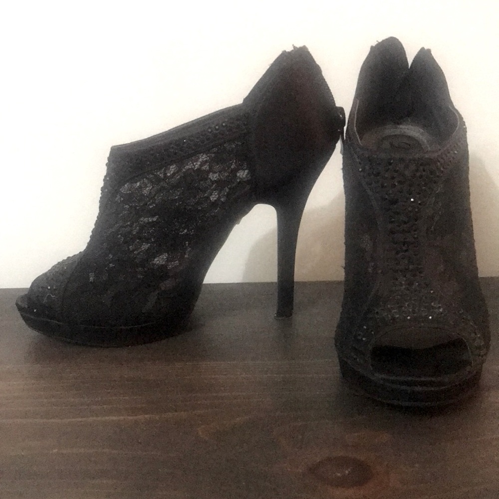 Black Lacey formal high heels